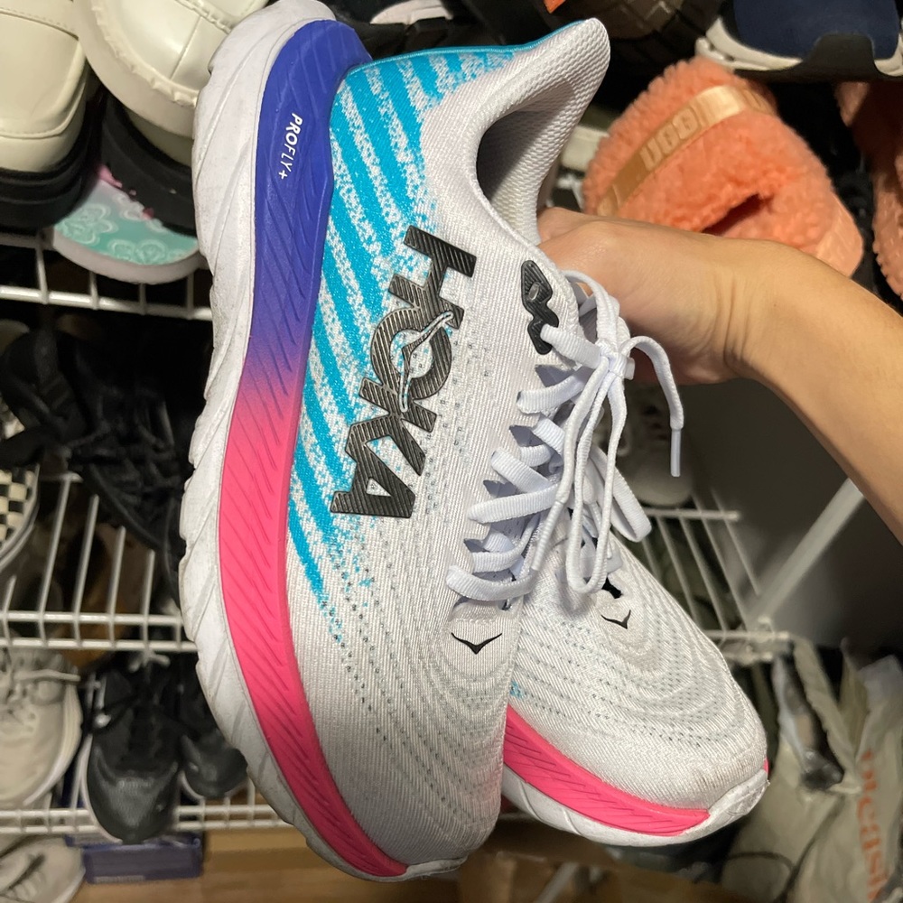 Hoka Mach 5